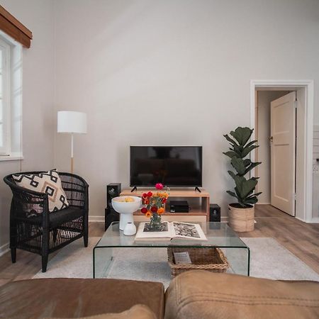 Victoria Court Two Bedroom Oasis In Trendy Long St Ciudad del Cabo Exterior foto
